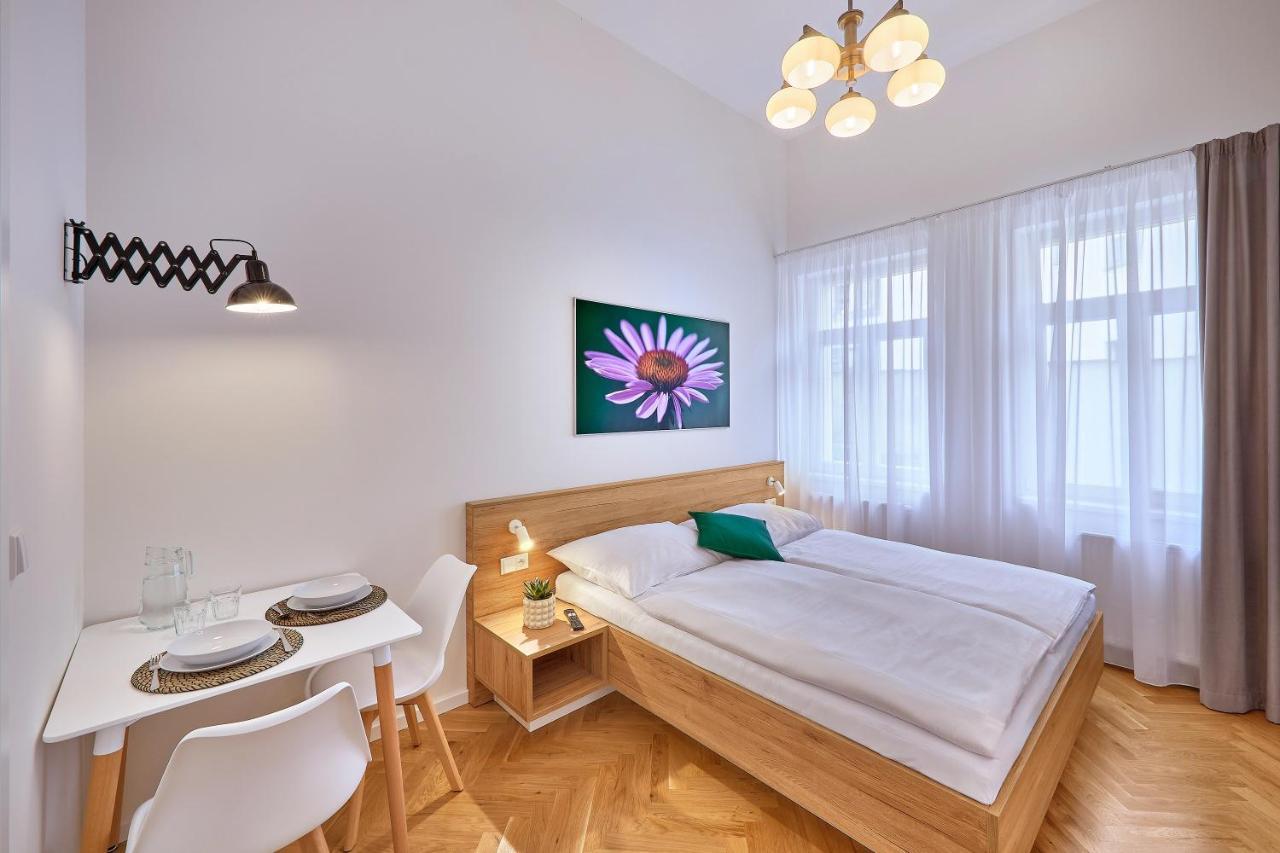 Downtown Suites Rubesova Praga Zewnętrze zdjęcie